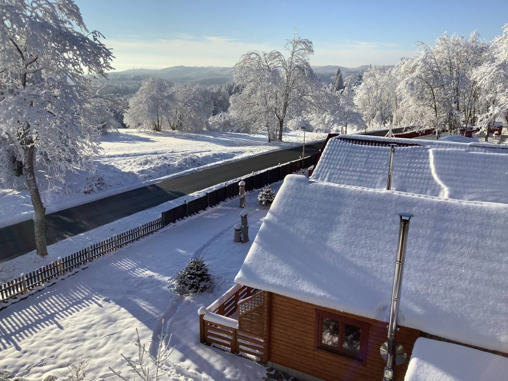 Verschneiter Blick im Winter